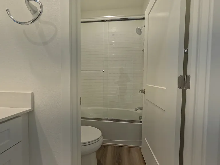 2716 Amora Cir — Photo 23