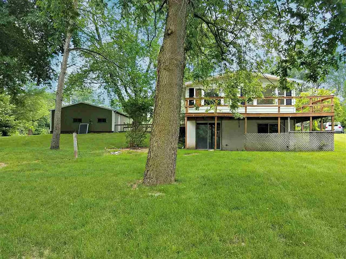 2215 S 445 E photo 1