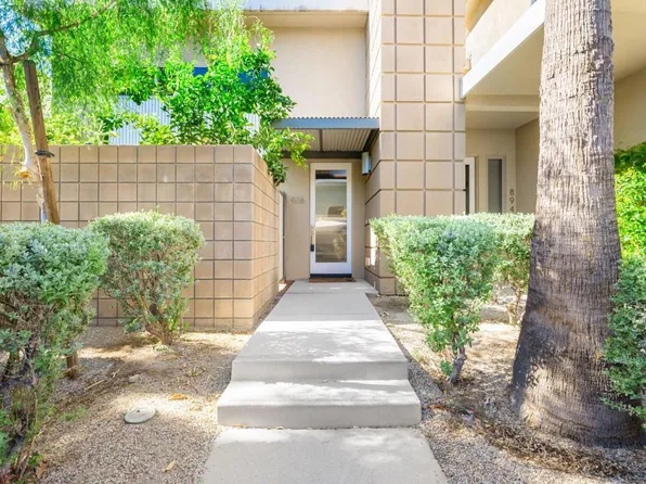 906 Oceo Cir S, Palm Springs, CA 92264