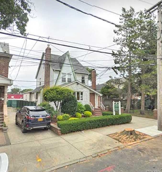 1st image of 6117 220th St