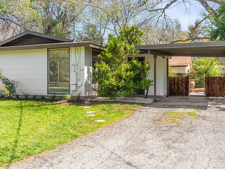 1501 Westmoor Dr — Photo 62