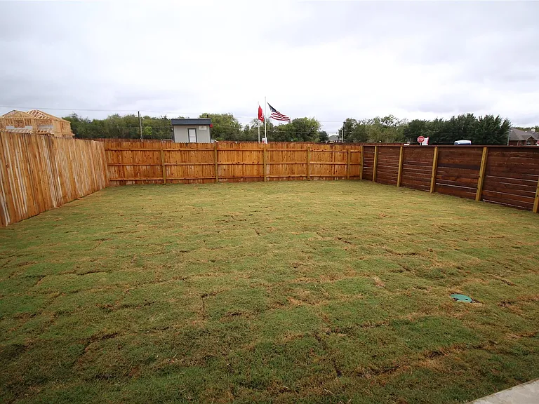 2601 Chandler Creek Blvd #16 — Photo 31