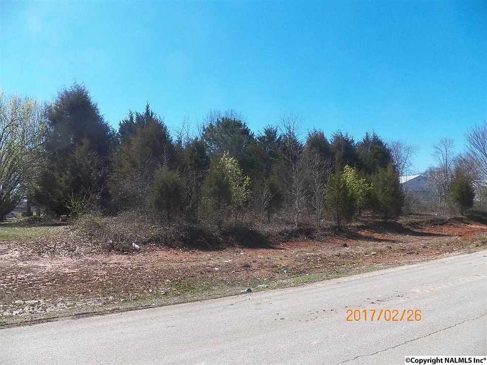 1st image of 116 Greenbrook Dr
