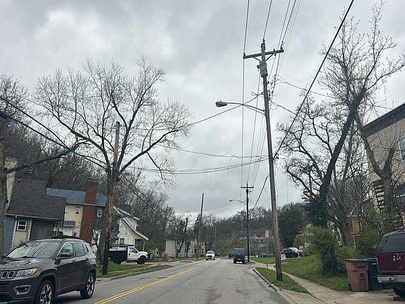 4th image of 2222 Quebec Rd