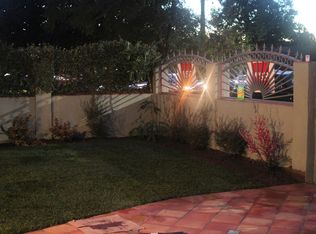 1516 Hauser Blvd, Los Angeles, CA 90019