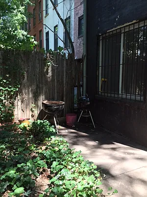 Rented by A P Realty Group NY LTD | media 20