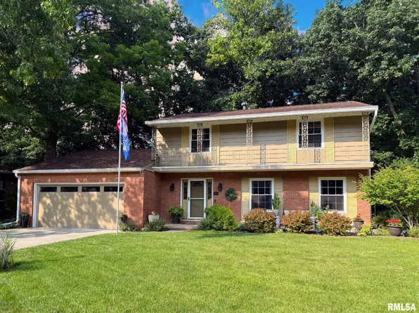 753 W Wonderview Dr, Dunlap, IL 61525