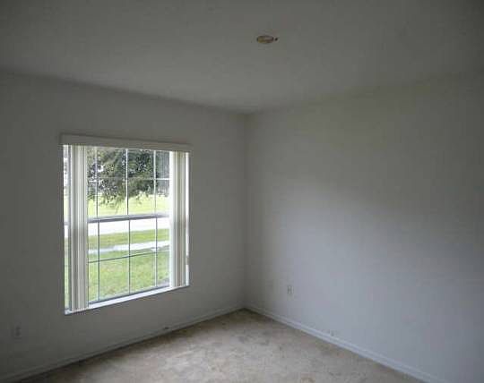 3rd image of 508 NW Goldcoast Ave
