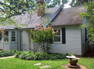 4014 Robinhood Rd, Winston Salem, NC 27106