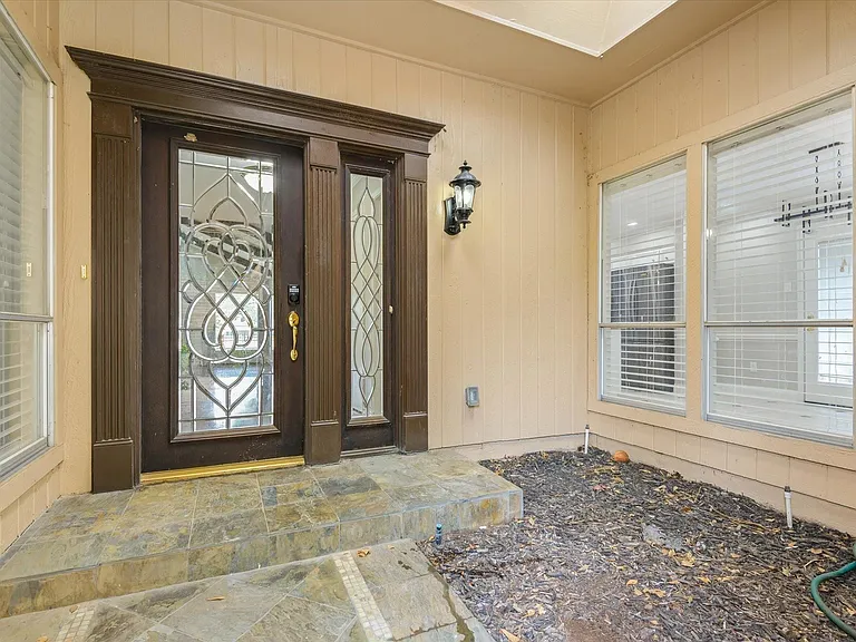 7715 Brush Wood Dr — Photo 6