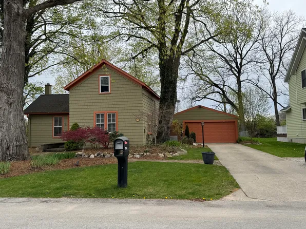 7564 Fase St SE, Ada, MI 49301