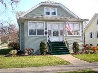 625 S Saylor Ave, Elmhurst, IL 60126