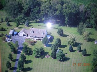 2525 N 4250th Rd, Sheridan, IL 60551