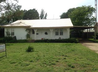 17 Norfleet Dr, Tulia, TX 79088