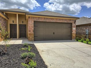 458 Jack Rabbit Ln #B, Buda, TX 78610