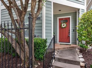 1712 Bevis St, Houston, TX 77008