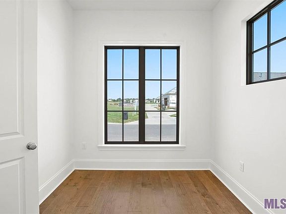 5th image of 403 Bellecrest Ave