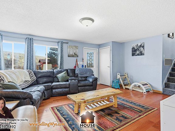 3rd image of 6579 Cherokee Ln