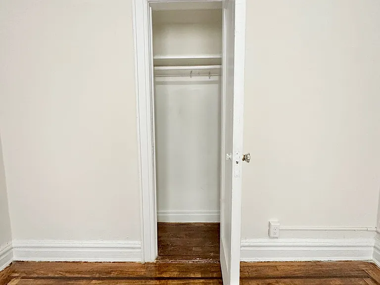 26-80 30th St #4D — Photo 14