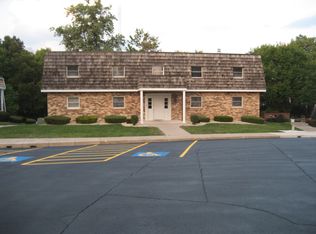 511 Narvick Ave APT 1, Morris, IL