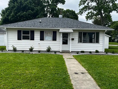 206 Lindenwood Dr Photo 1