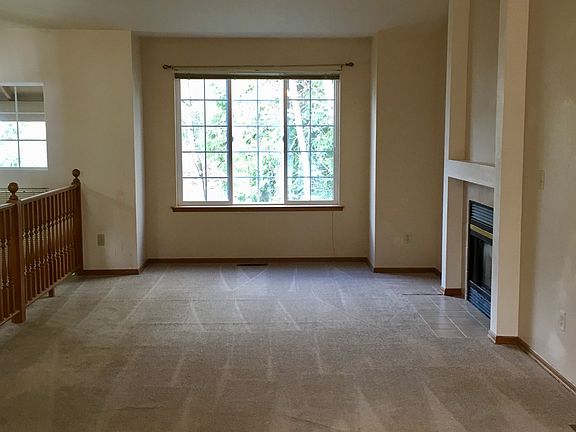 3rd image of 8916 19th Pl SE