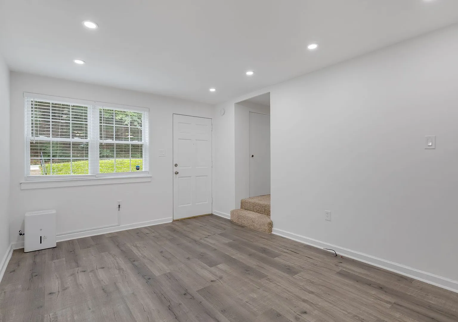31 Faris Cir. — Photo 4