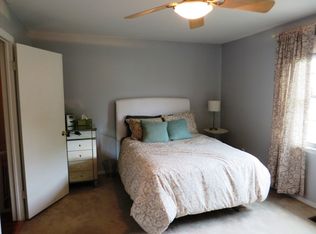 165 Cynthia Dr, Hackettstown, NJ 07840
