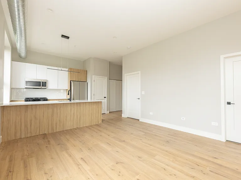 Sixty44 Residences — Photo 38