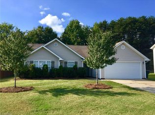 5705 Fountainhead Dr, Greensboro, NC 27455