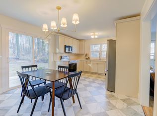 505 Carson Dr, Hendersonville, NC 28791