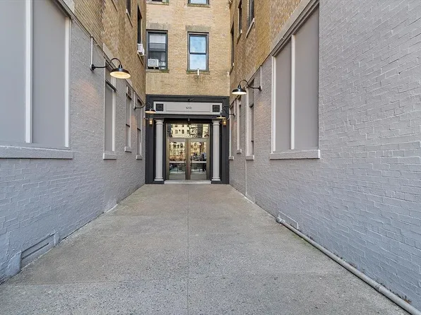 4260 Broadway 604 image 1 of 15