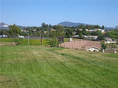 Front Yard-Properties is on .56 acres of land