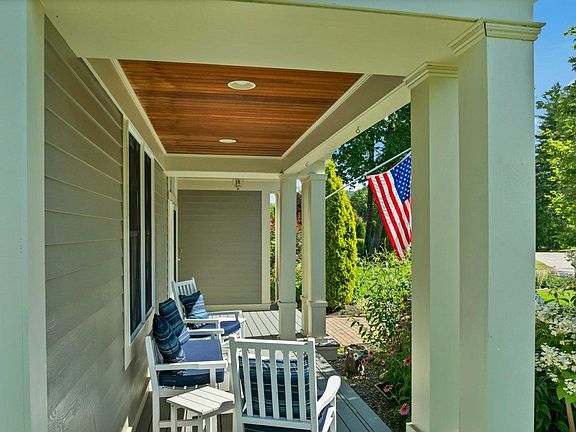 5th image of 6 River View Drive