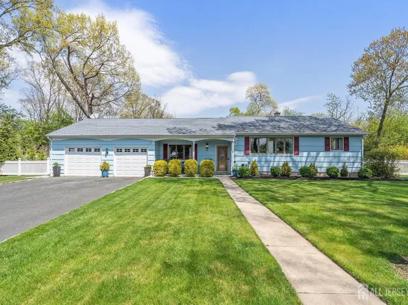 55 Michael St, Piscataway, NJ 08854