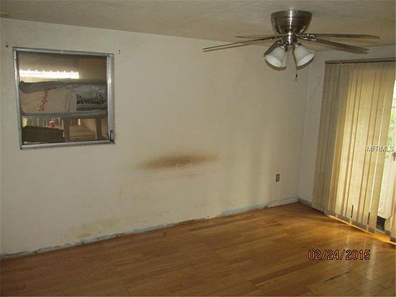 4th image of 2208 Ivey Ln