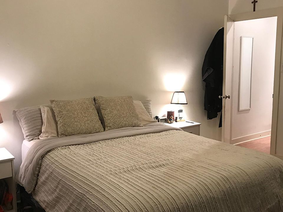 1st image of 511-513 W Belmont Ave #306