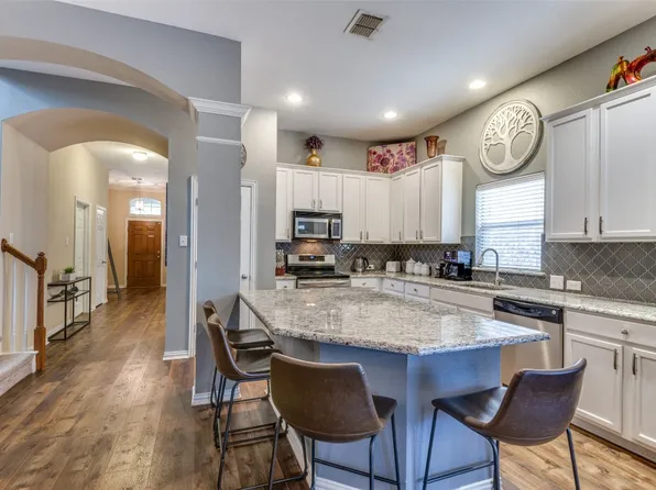 1525 Kittyhawk Dr, Little Elm, TX 75068