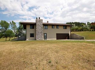 8201 Blucksberg Mountain Rd, Sturgis, SD 57785