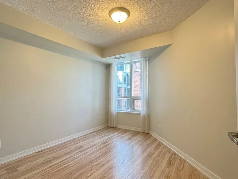 33 Cox Blvd #337 — Photo 11