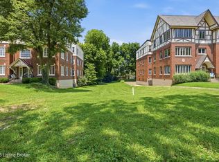 2055 Douglass Blvd, Louisville, KY 40205