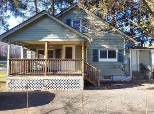 2 Learn Ln, East Stroudsburg, PA 18301