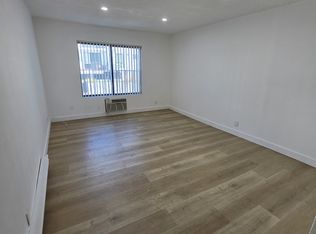 6561 Fulton Ave #4A, Van Nuys, CA 91401