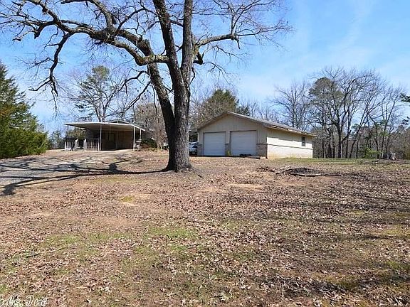 3rd image of 109 Medlin Ln