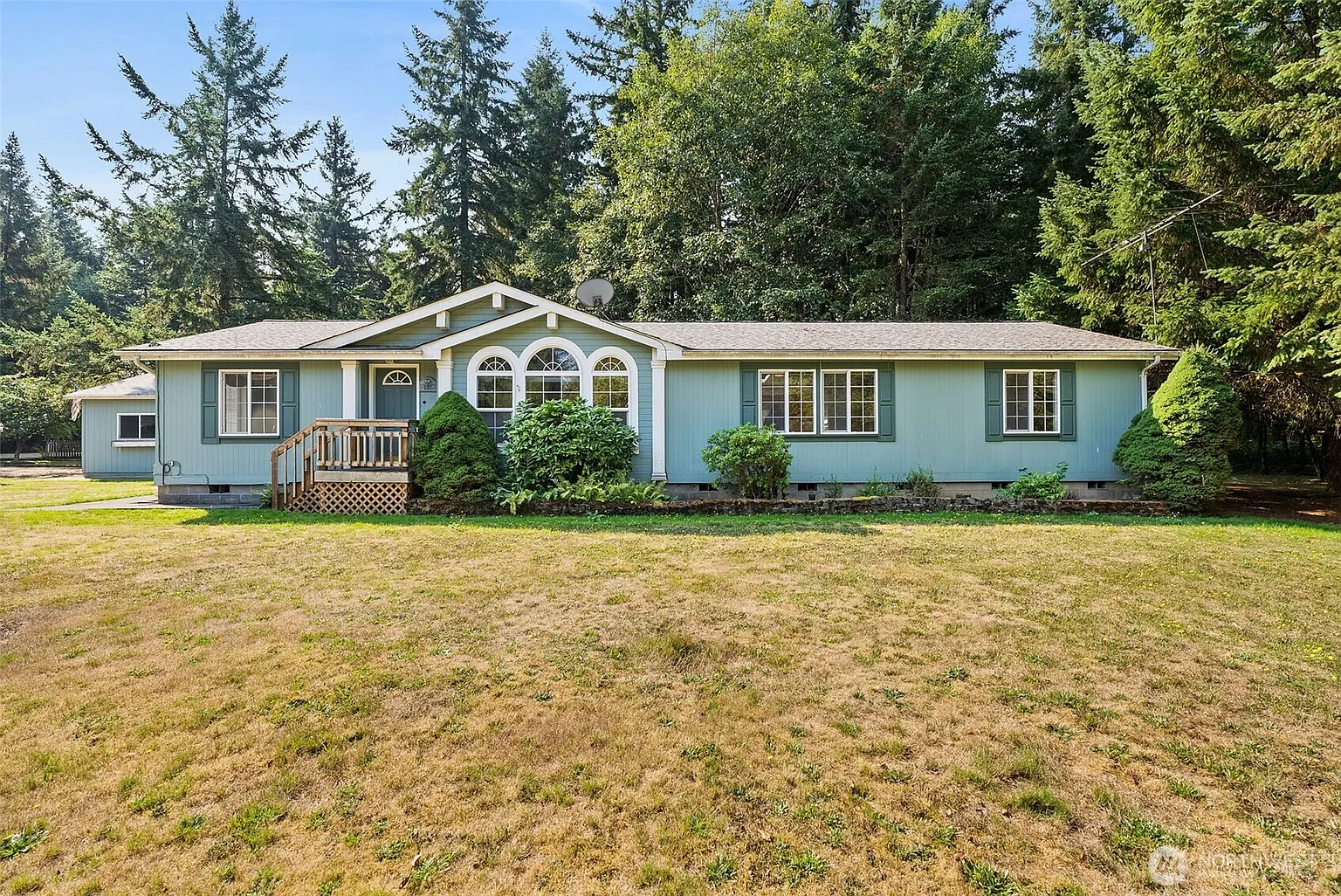 137 Tingle Road photo 1