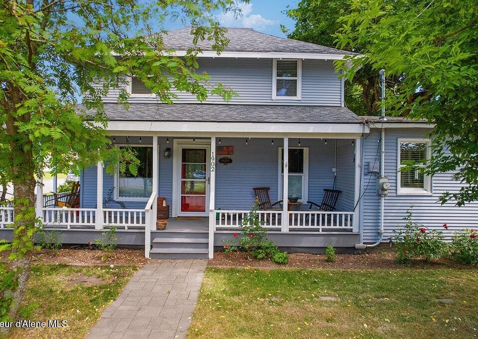 1st image of 1902 E Lakeside Ave