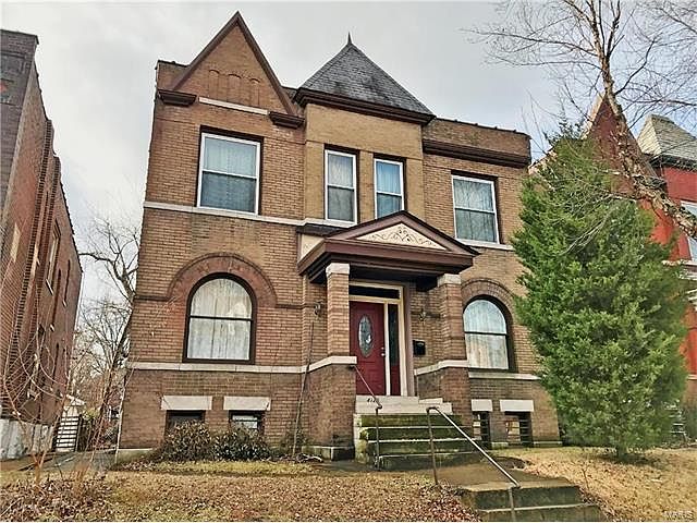 1st image of 4126 Russell Blvd