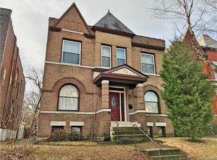 4126 Russell Blvd, Saint Louis, MO 63110