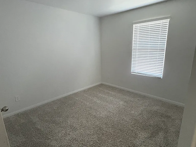 124 Katie Elder Dr — Photo 9