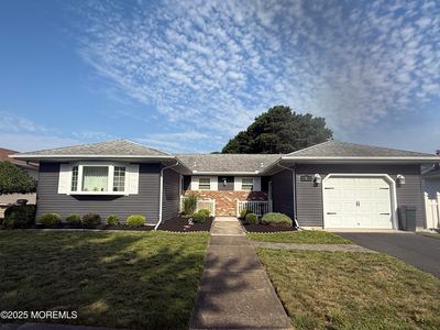 96 Chesterfield Lane, Toms River, NJ, 08757